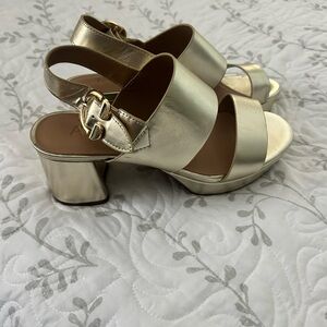 Aerosoles Elegant Gold Women's Sandals